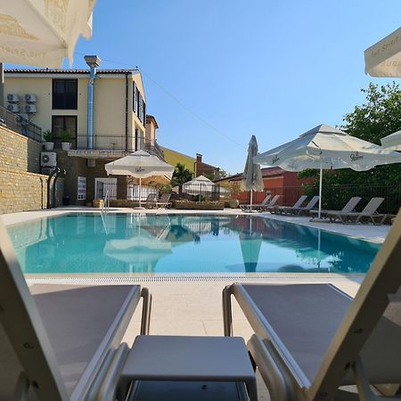 Hotel Stara Sola - Oleander Resort Korte Buitenkant foto