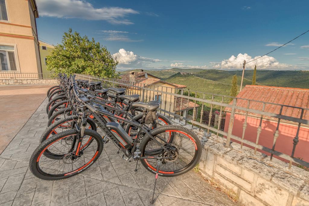 Hotel Stara Sola - Oleander Resort Korte Buitenkant foto
